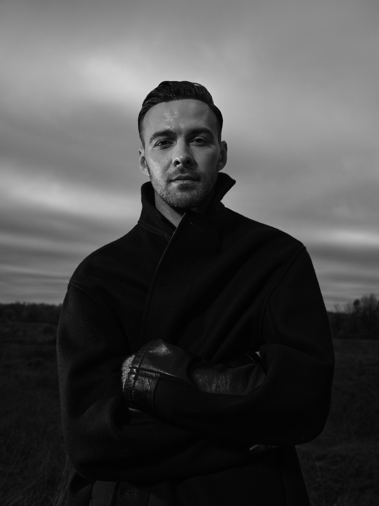 Playboy помістив на обкладинку чоловіка: і це - український співак