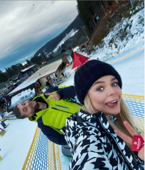 Разве они не развелись: Алина Гросу озадачила фанатов снимками с отдыха с мужчиной