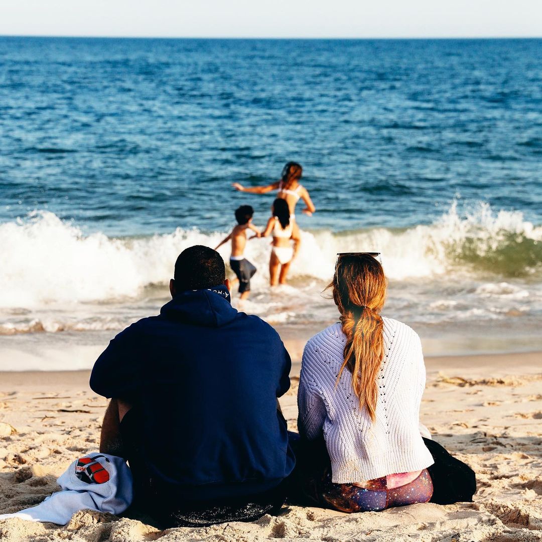 Мишина высказалась об участницах &quot;Холостяка&quot;, Полякова - о скандалах с мужем: топ громких новостей недели