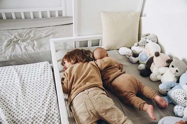 Два промінці: Джамала зворушила сімейним домашнім фотосетом і раптовим зізнанням про дітей