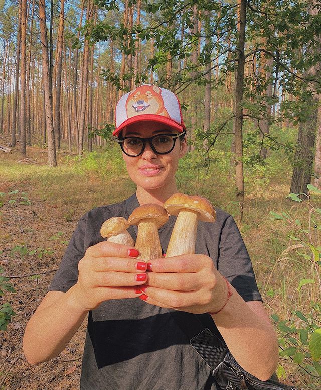 Счастливы все: Даша Астафьева наглядно показала, что обожает делать вместе с родителями