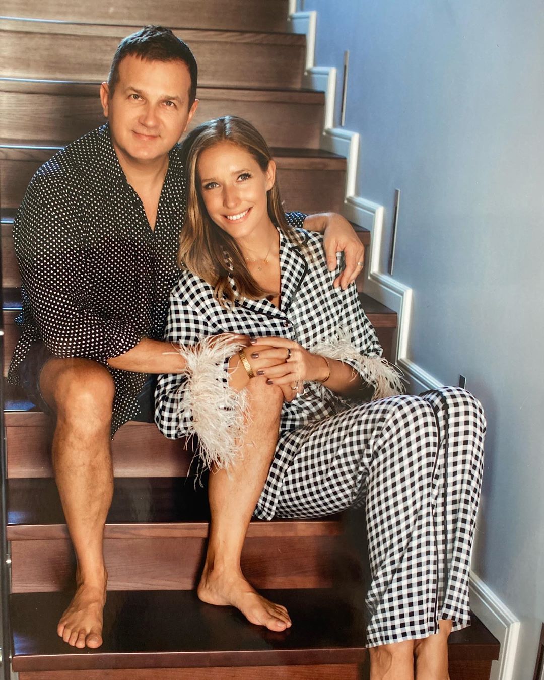 Гріємося обіймами: Осадча та Горбунов зворушили домашньою ідилією в піжамах