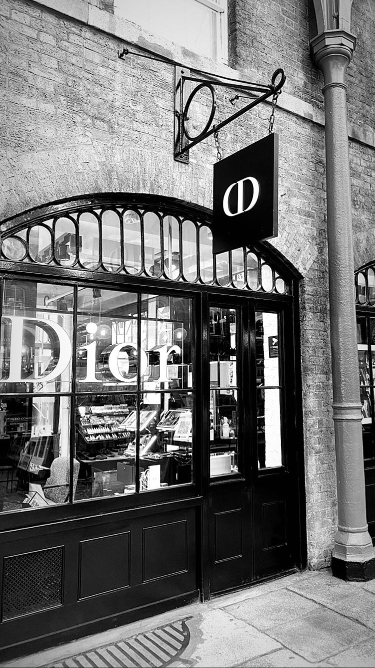 Весь в папу: Роузи Хантингтон-Уайтли показала редкие фото сына от Джейсона Стэтхема