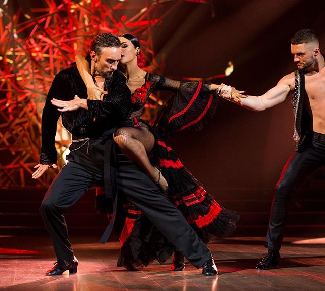 Санта Дімопулос зробила зізнання про своїх чоловіків та ревнощі чоловіка: демони невпевненості