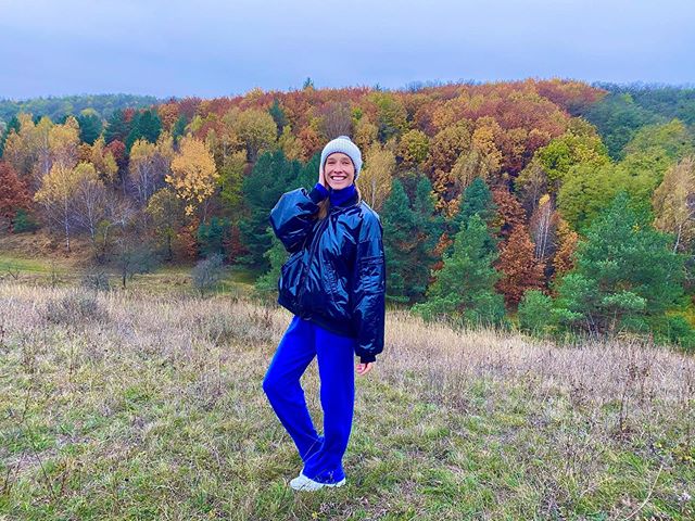 Катя Осадча зачарувала осіннім family look з синочком і зворушила Горбунова: тато сумує