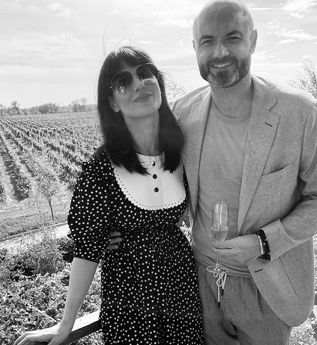 Маша Єфросиніна спровокувала скандал в мережі архівним фото з чоловіком: вона відповіла критикам