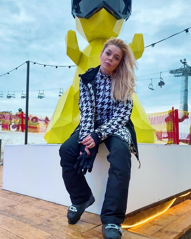 Счастливая Гросу призналась, за что ей стало стыдно в Буковеле: сэкономили