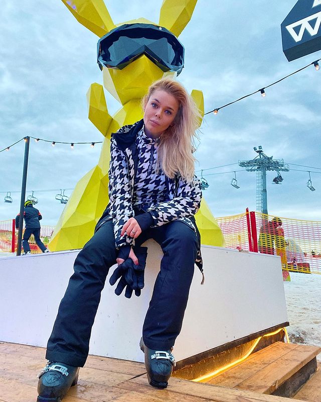 Счастливая Гросу призналась, за что ей стало стыдно в Буковеле: сэкономили