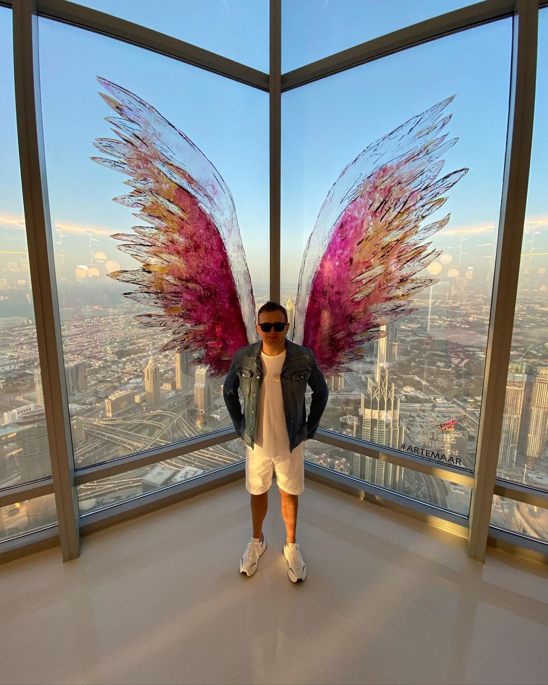 На яхте и самом высоком небоскребе мира: Горбунов и Осадчая впечатлились отдыхом в Дубае