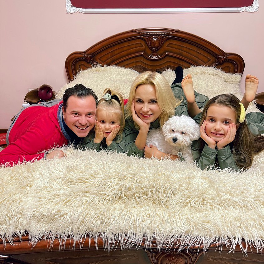 Свята тривають: Лілія Ребрик поділилася списком кращих фільмів для сімейного перегляду