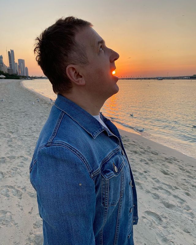 Струнка Осадча в бікіні обзавелася &quot;німбом&quot;, а Горбунов поскаржився на обман дружини