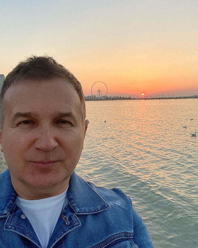 Струнка Осадча в бікіні обзавелася &quot;німбом&quot;, а Горбунов поскаржився на обман дружини