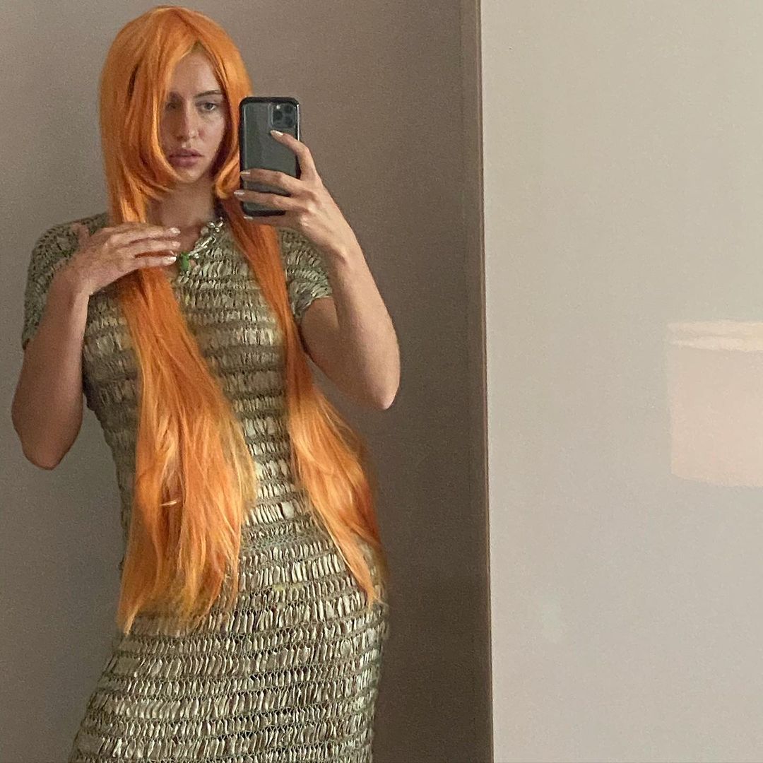 Соблазнительная русалка: дочь Джуда Лоу заворожила сеть совершенным телом в смелом образе