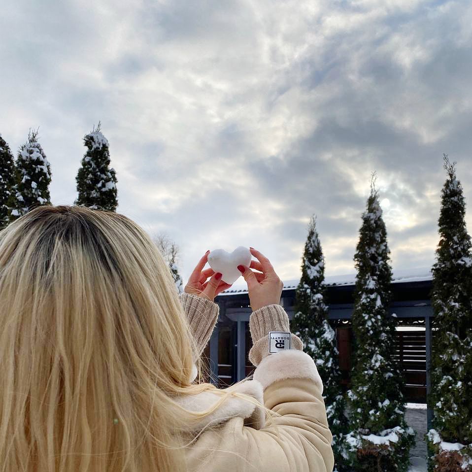 Хто ще не купив: Наталя Могилевська назвала топ-10 подарунків на День святого Валентина