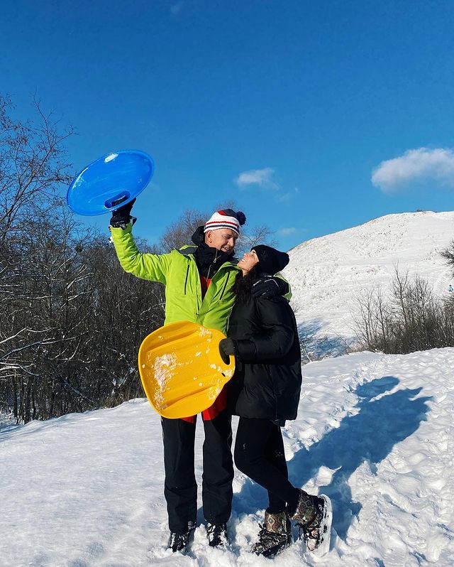 Счастье через край: Потап и Каменских показали свои снежные забавы и зимнюю романтику
