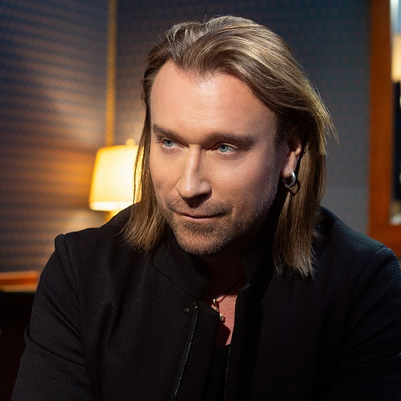 Олег Винник уходит в политику, Меган Маркл и принц Гарри больше не герцоги: топ громких новостей недели