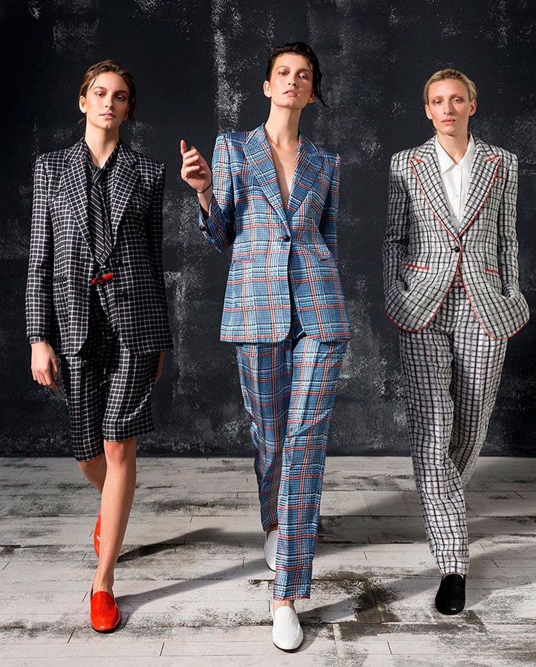 Заметно удлинит ноги: стилист назвала самую трендовую часть летнего гардероба