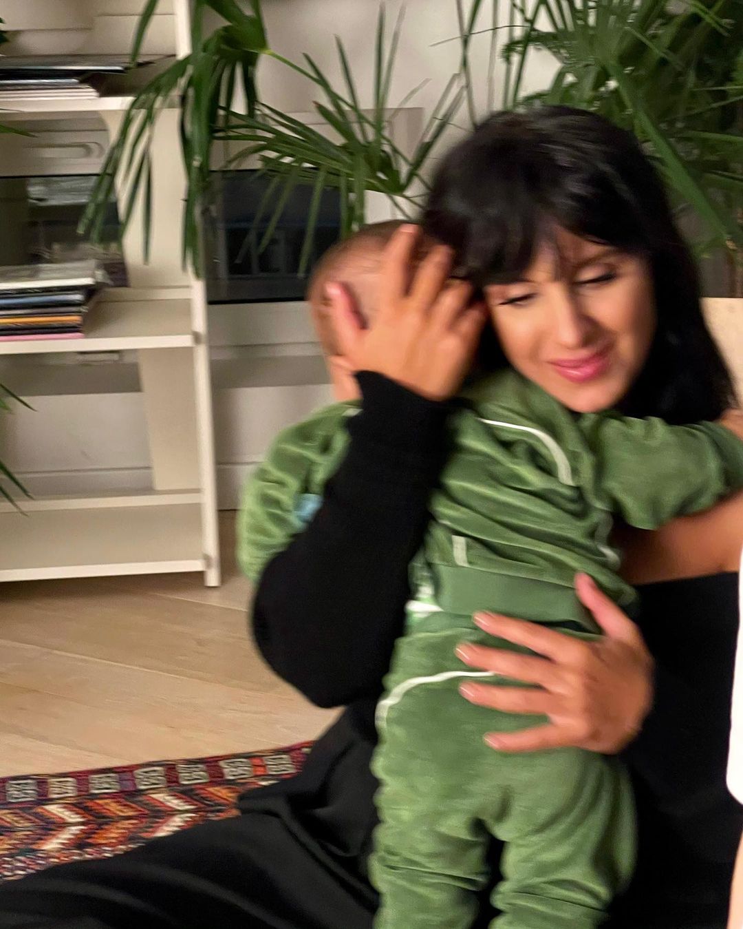 Я поруч назавжди: Джамала зворушила мережу знімками з маленьких сином