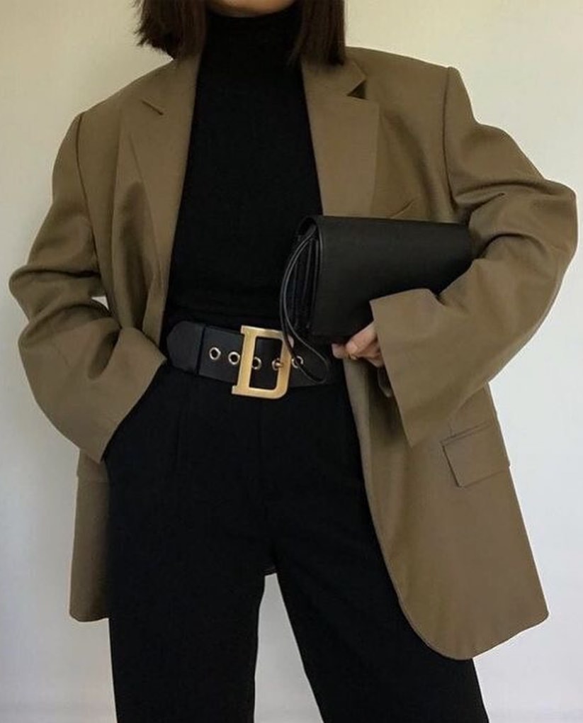 Заметно удлинит ноги: стилист назвала самую трендовую часть летнего гардероба