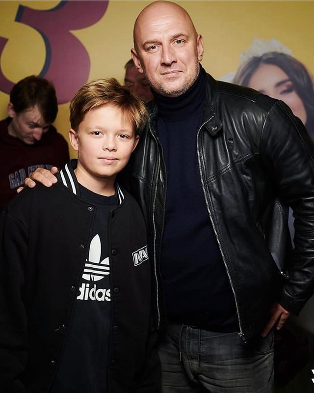 Я так скучив: Потап захопив "крутим" фото з підрослим сином-красенем