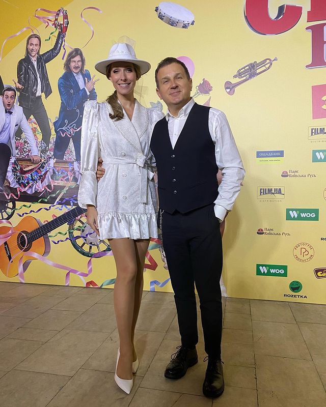 Казкова пара: Осадча в сміливому екстра-міні з Горбуновим захопили ефектним виходом у світ