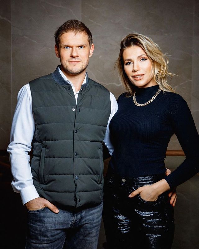 Невігласи! Сумська про критику через життя дочки в Росії та її шлюб з російським актором