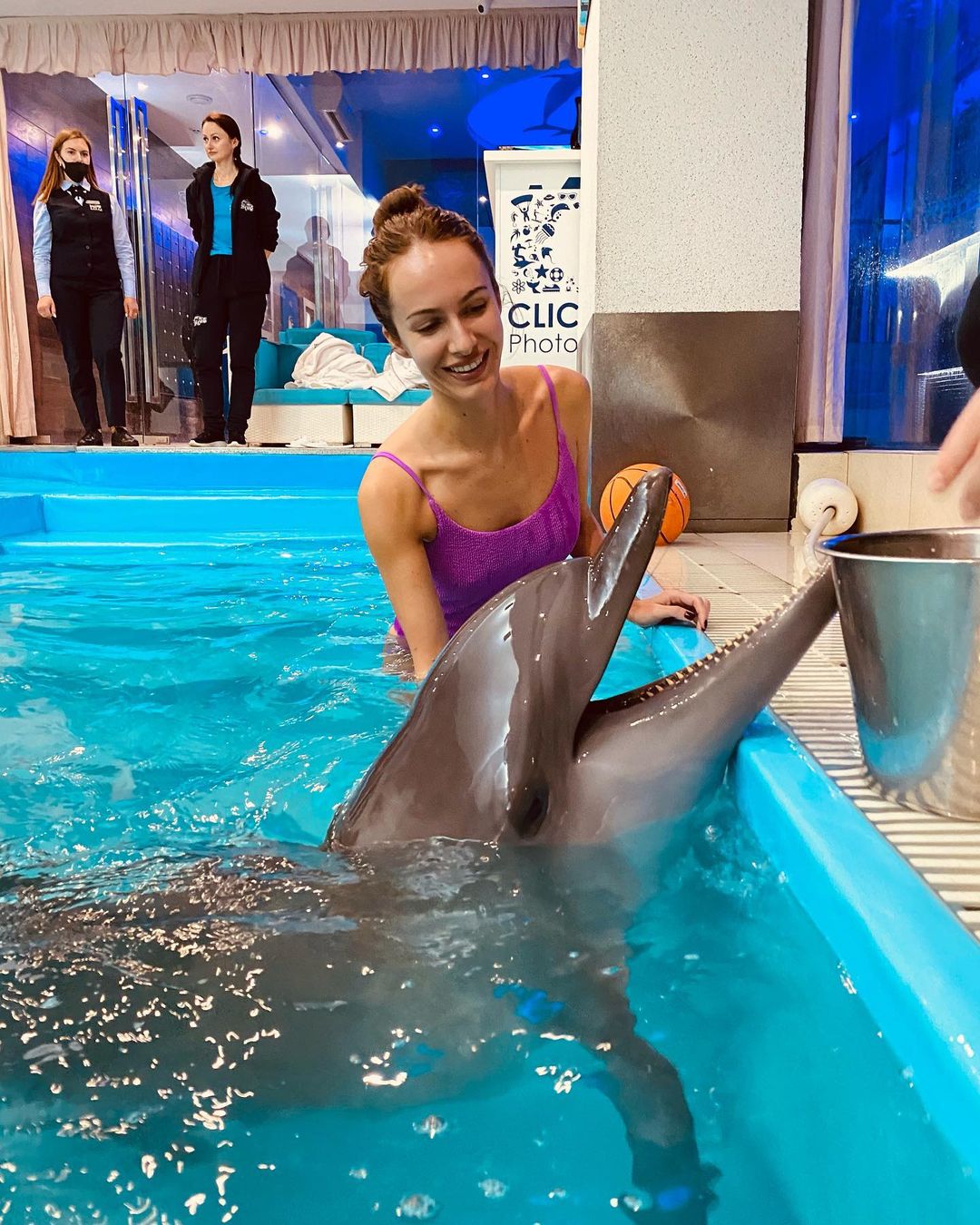 Дикий восторг: жена Остапчука похвасталась подарком от любимого