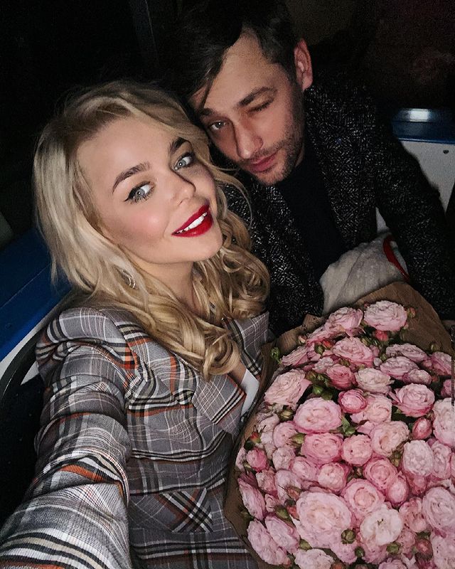 Страшно було тільки два тижні: щаслива Гросу з коханим заговорила про мінливості кохання