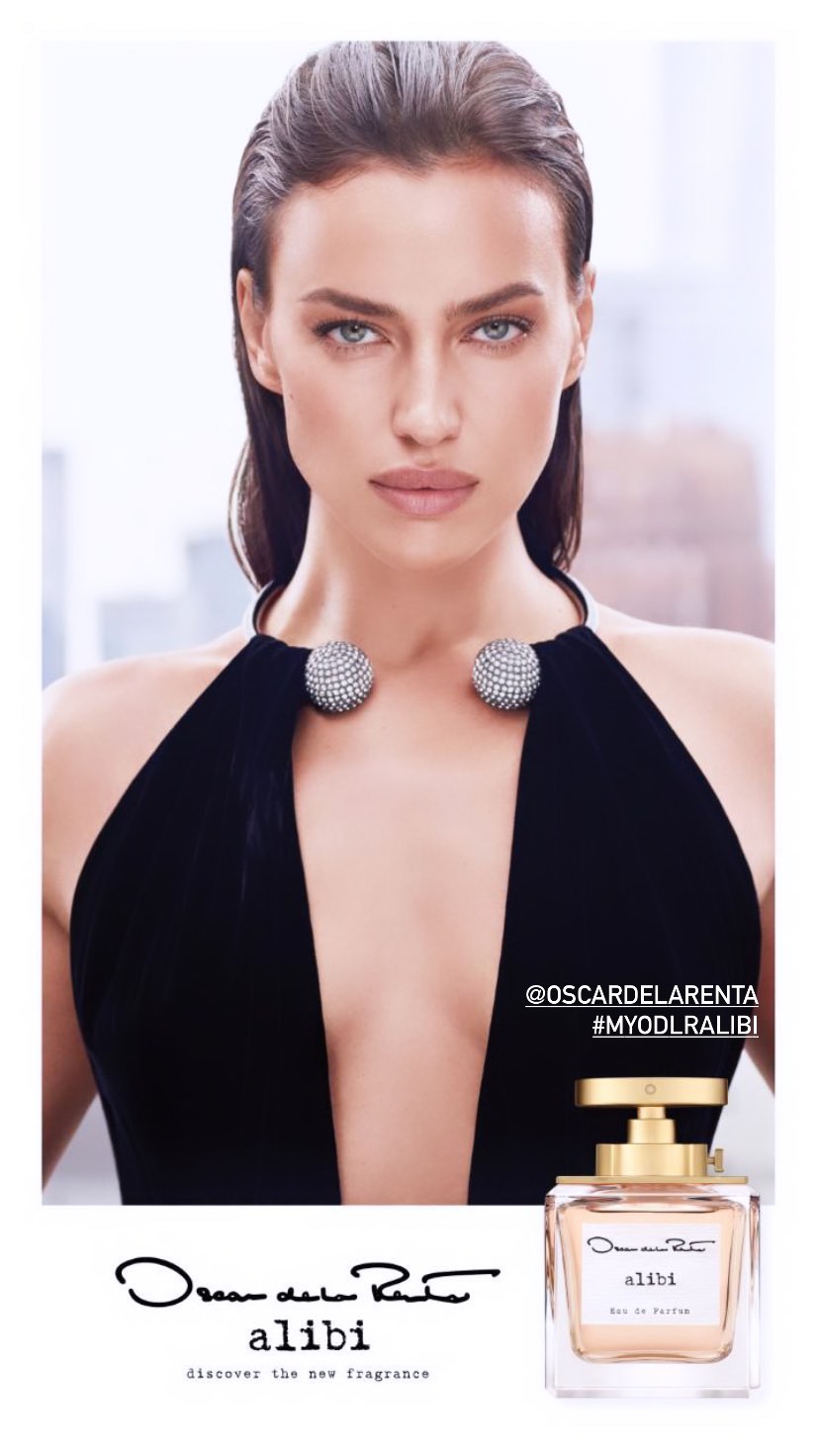 Ирина Шейк в соблазнительном вечернем платье блеснула безупречной фигурой