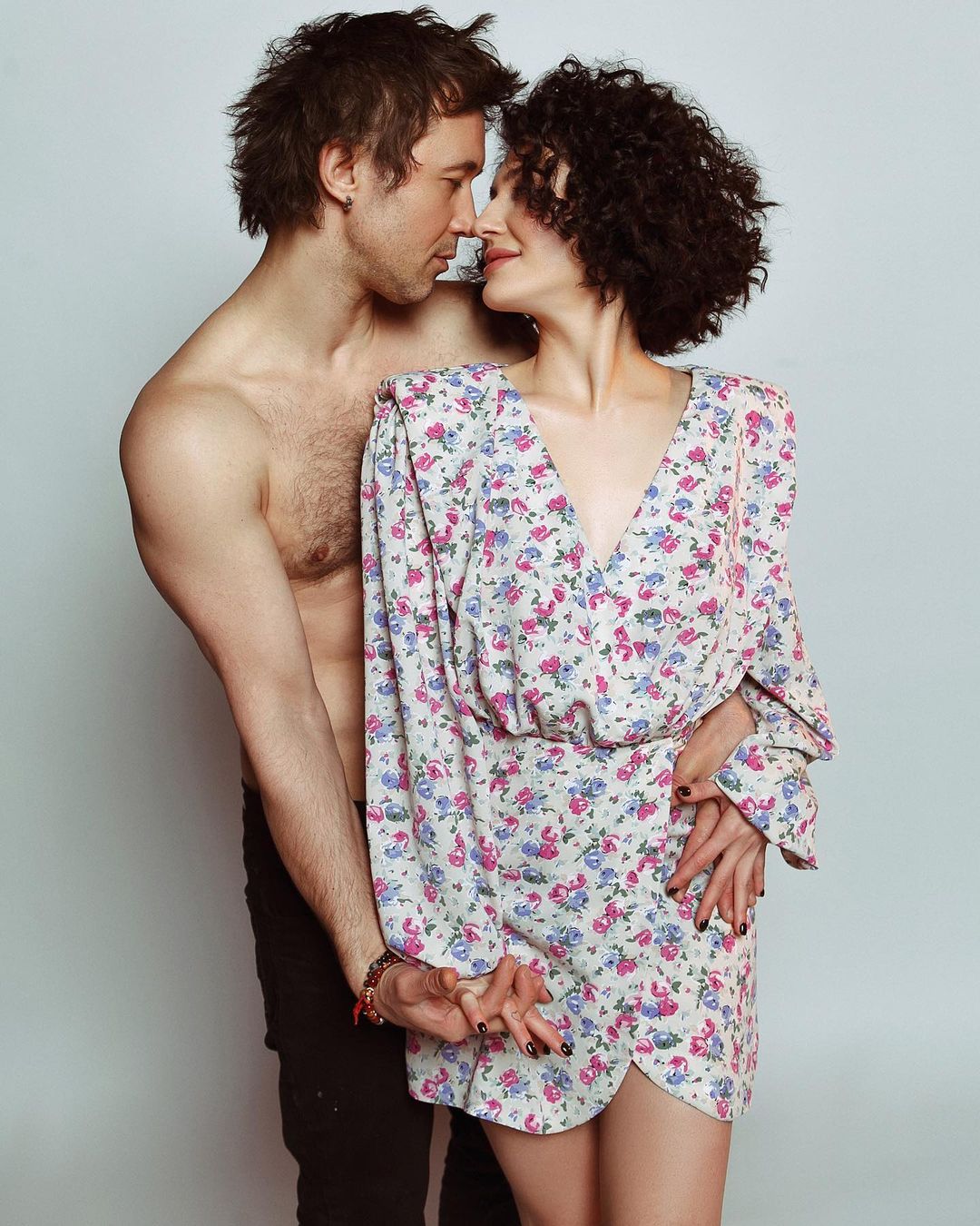 Бабкіна розповіла про зради чоловіка, Адель - про учасниць "Холостяка": топ скандалів тижня