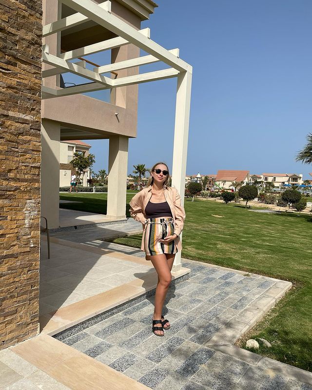 Ночка была веселая! Беременная жена Павлика пожаловалась на превратности отдыха в Египте