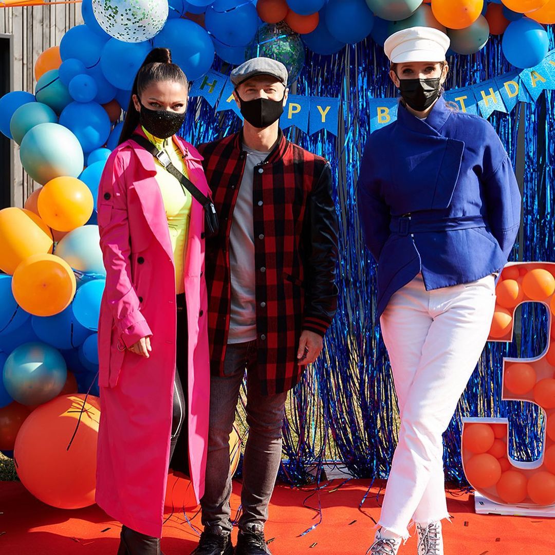 Осадча, Кухар, Яма, Саніна та інші повеселилися на дні народження MONATIK'а