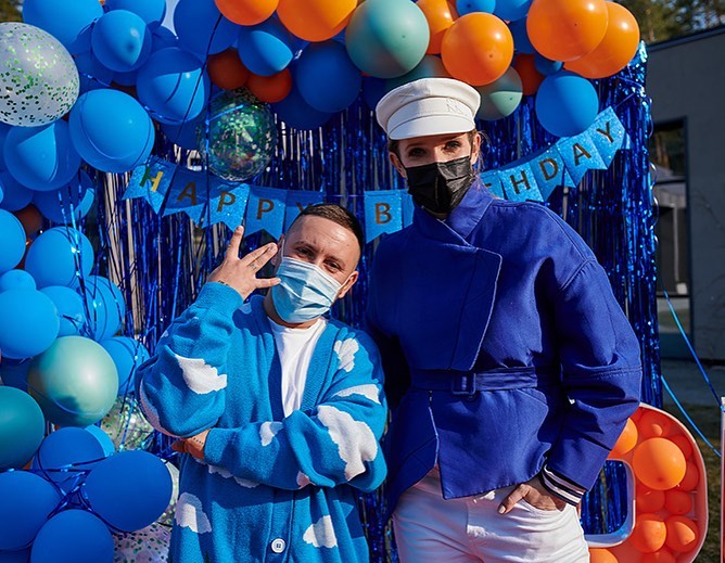 Осадча, Кухар, Яма, Саніна та інші повеселилися на дні народження MONATIK'а