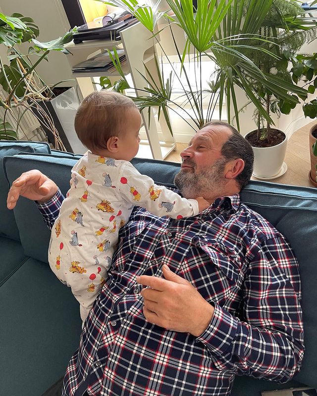 Праздновать каждый день: Джамала умилила фото сыночка-именинника со счастливым дедушкой