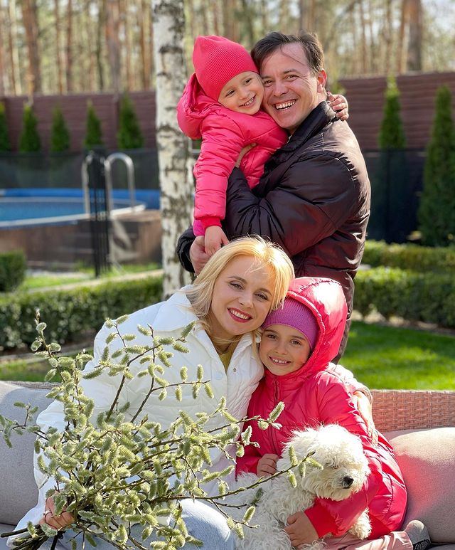 Девочки с остринкой: Лилия Ребрик показала свой идеальный семейный квартет и сделала признание