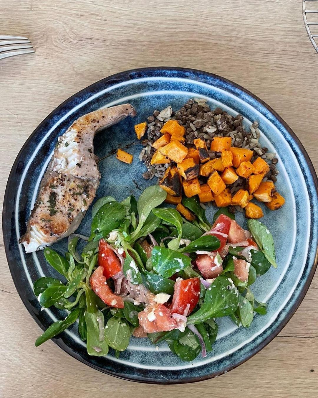 Можно и нужно: диетолог рассказала, каким должен быть ужин при похудении