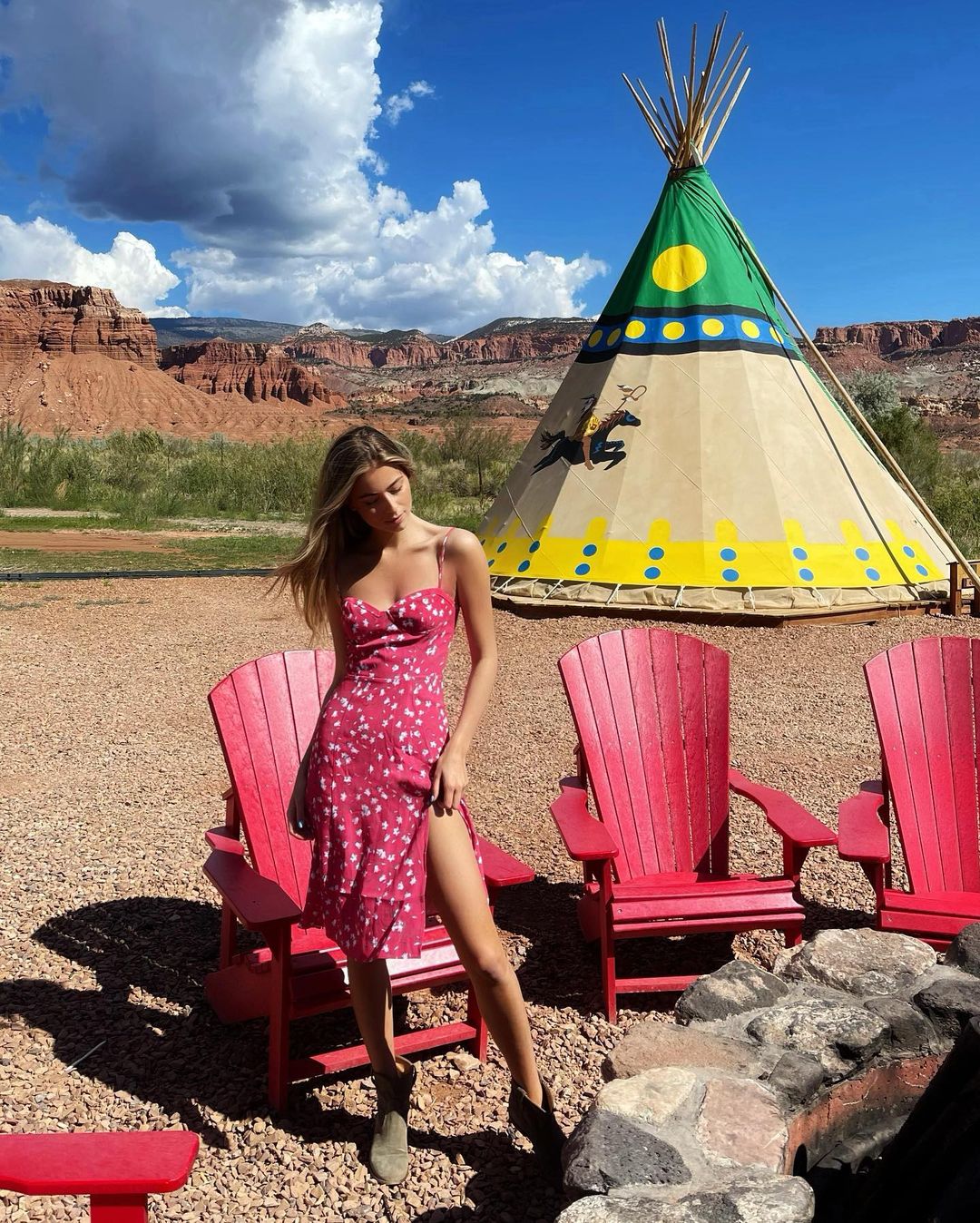 Кохана і натхненна: внучка Ротару відсвяткувала 20-річчя з нареченим-мільйонером