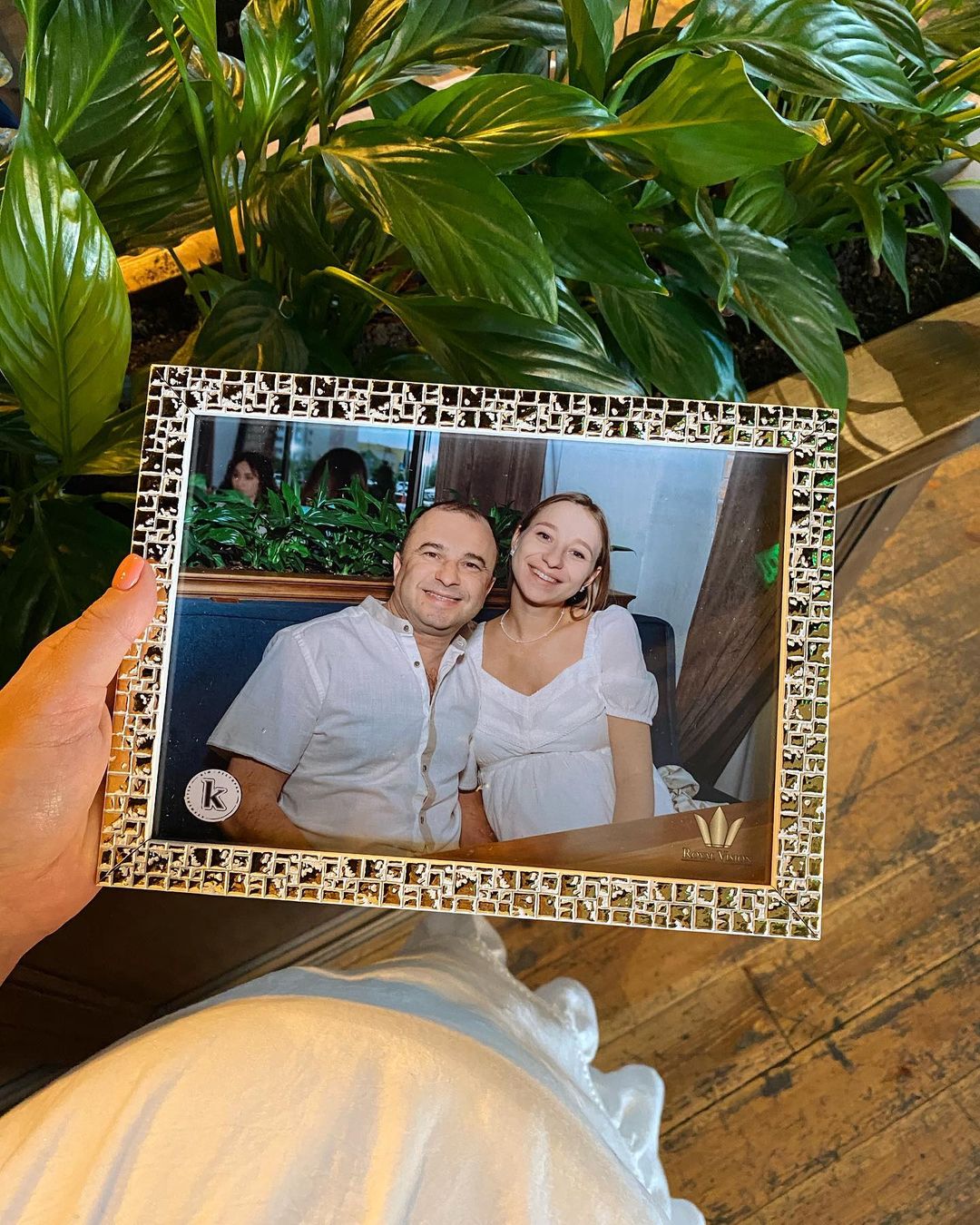 Виктор Павлик и его молодая жена отпраздновали первую годовщину свадьбы: фото счастливой пары