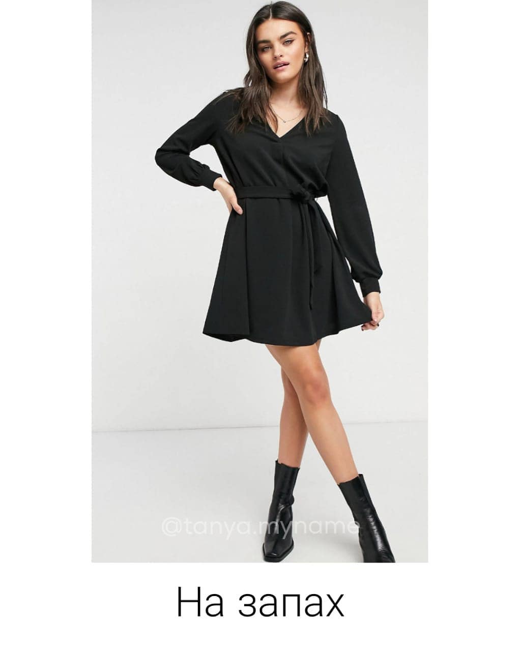 Комбинации и сарафаны: стилист назвала летние платья, которые всегда будут в моде