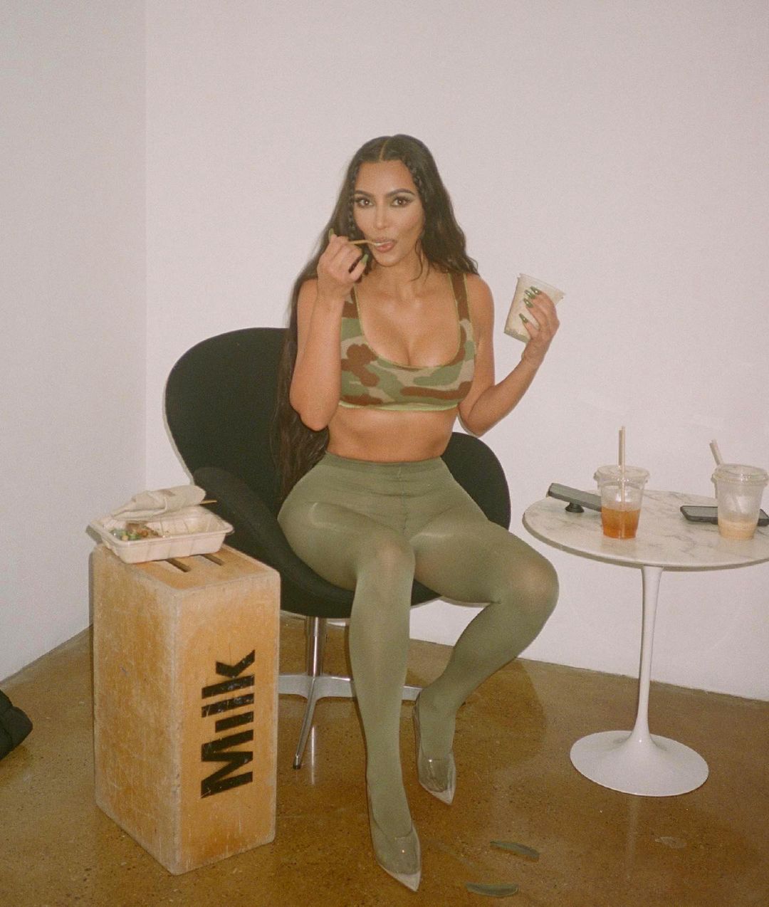 Тонка талія, пишні стегна: секрети харчування Кім Кардашьян для ідеальної фігури