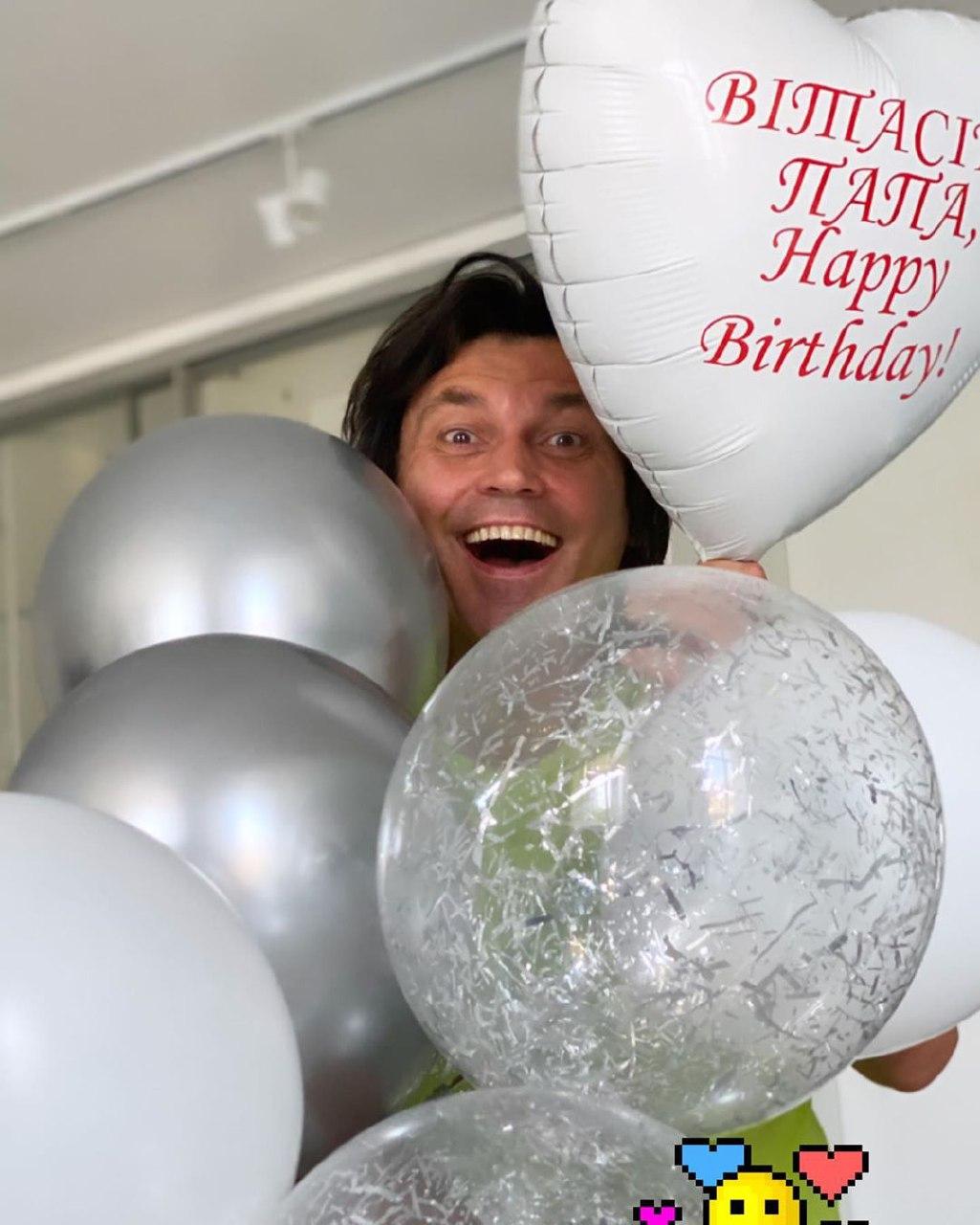 Красивые и счастливые: Ольга Сумская трепетно поздравила мужа-именинника