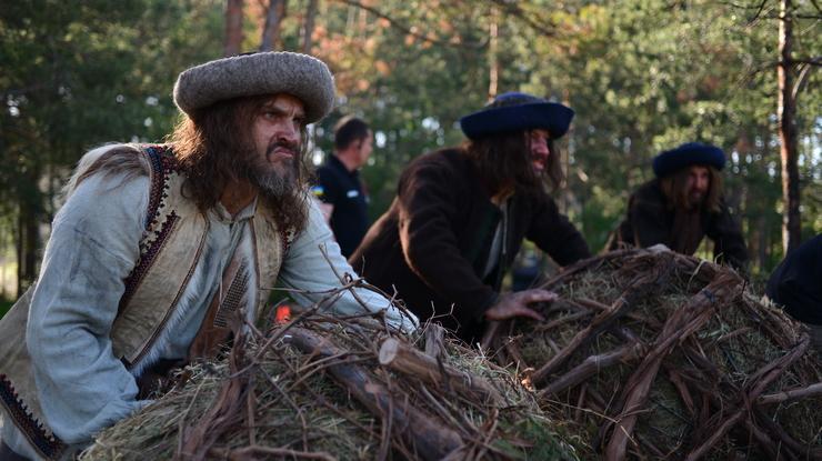 В сеть попали кадры со съемок нового рекламного ролика коньяка "Довбуш Карпатський"