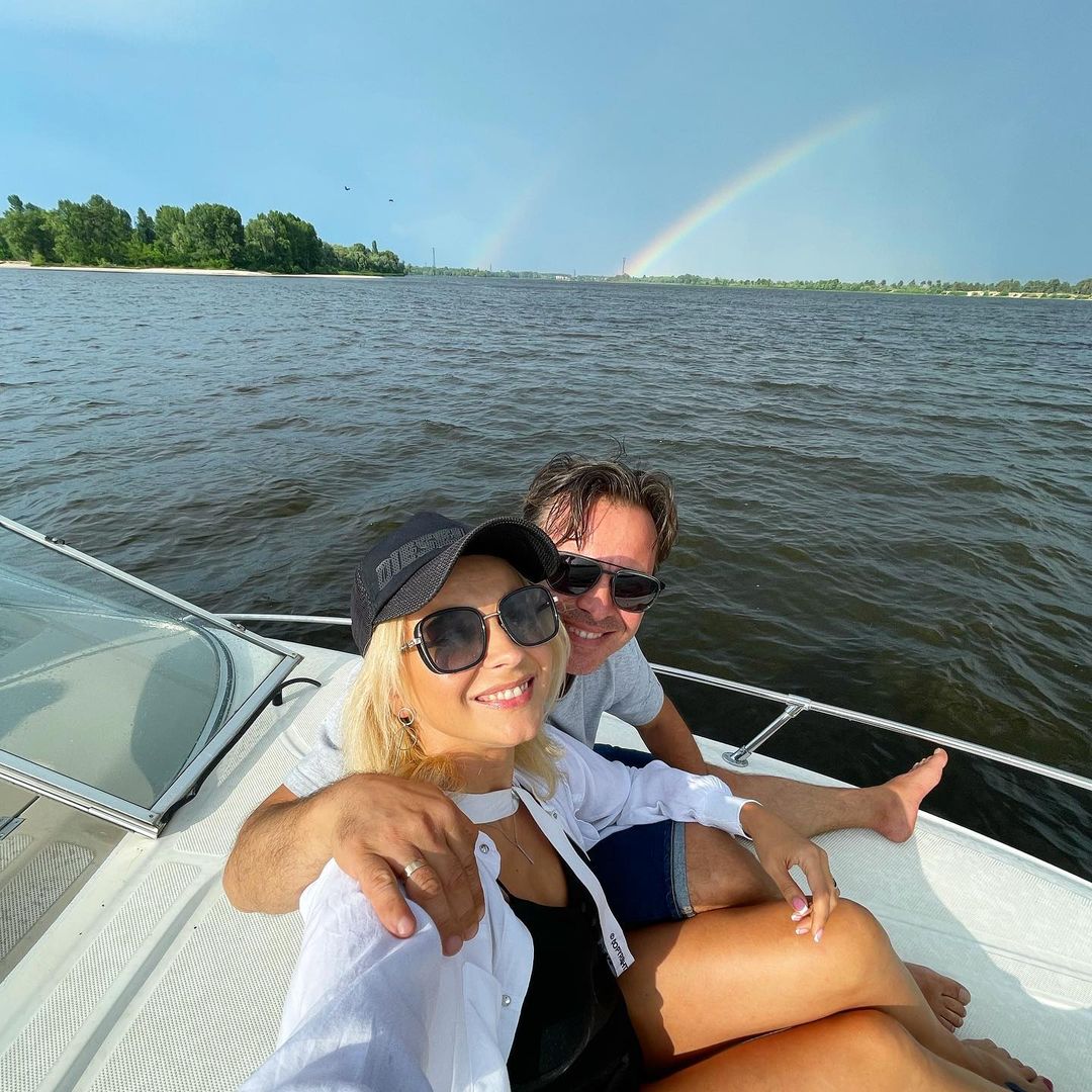 Моє багатство: Лілія Ребрик показала веселу сімейну прогулянку на яхті