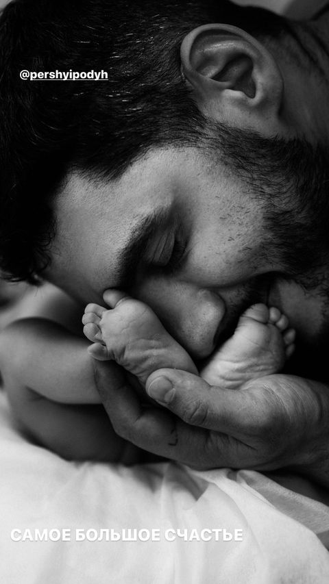 Я ридав від щастя: Микита Добринін розповів про народження сина