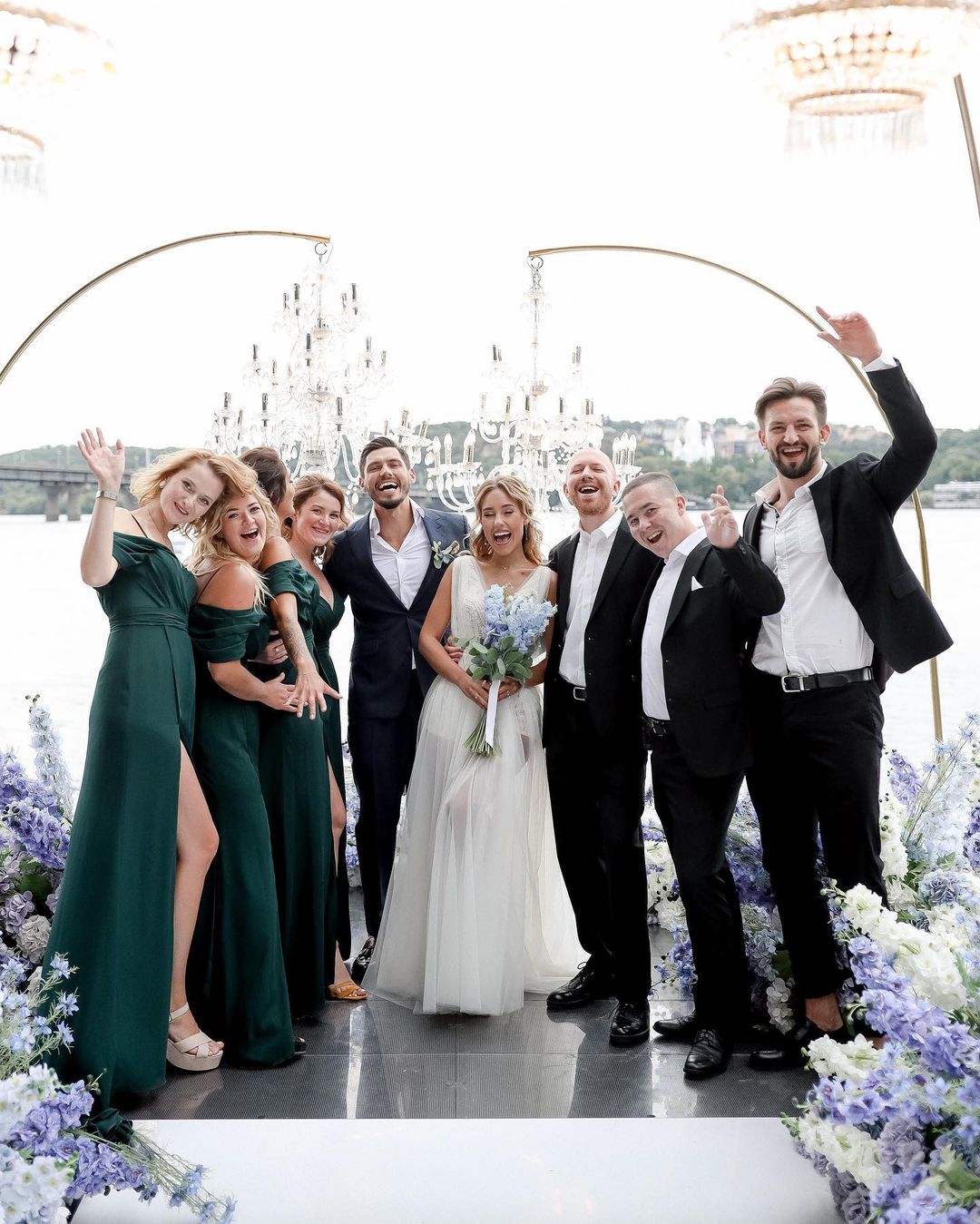 Щасливі разом: Микита Добринін і Даша Квіткова відзначають першу річницю весілля