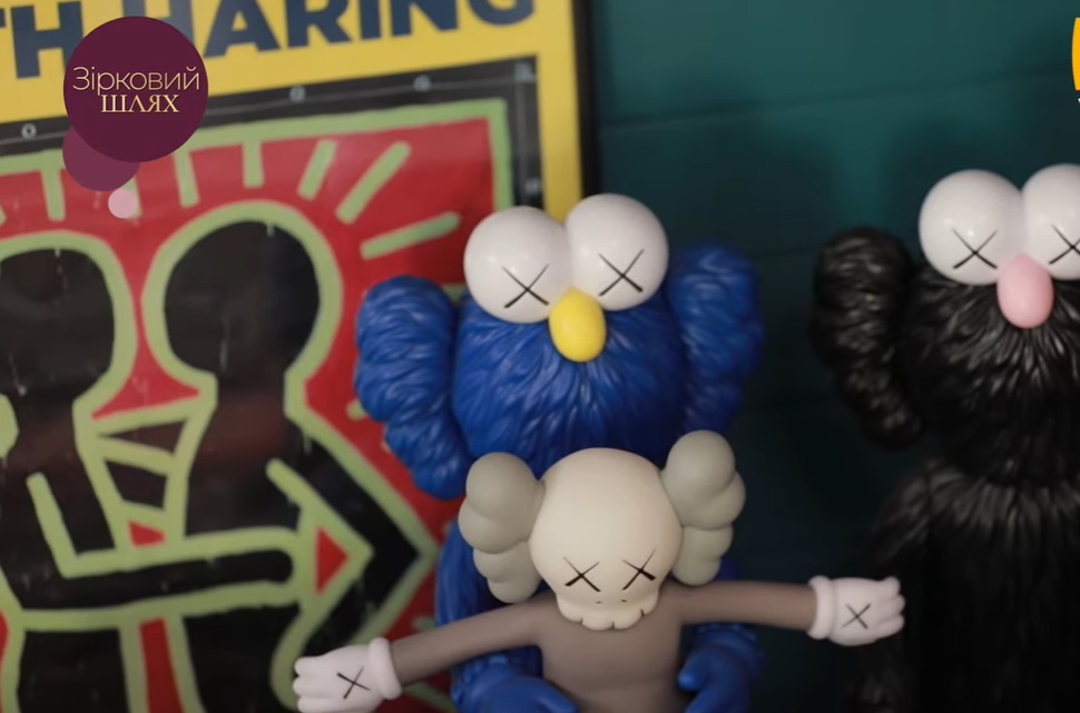 MONATIK показав свій "другий дім" в центрі Києва (відео)