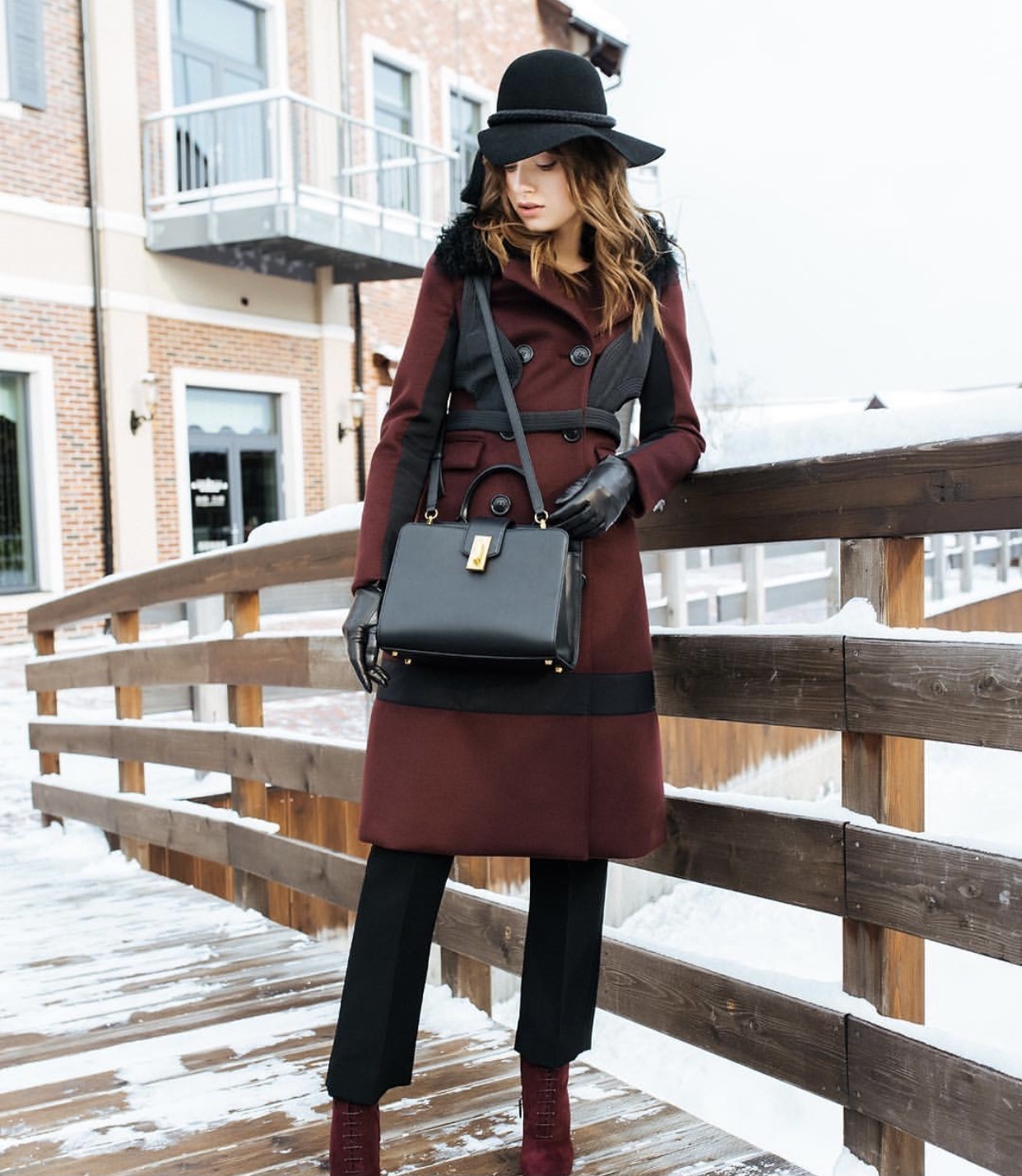 Моя пристрасть: "Міс Україна" назвала головні аксесуари і акценти зими 2020/2021