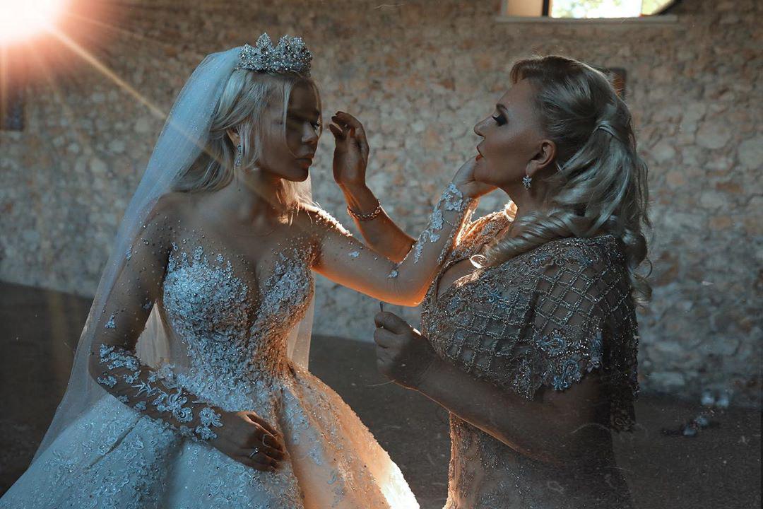 Хочу твоим путем идти: Алина Гросу показала нежное фото с мамой