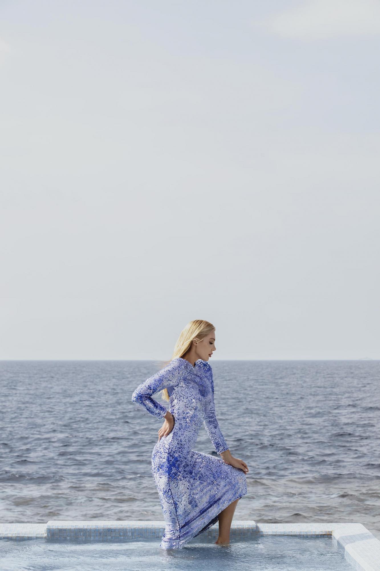 Украинская модель снялась для мирового глянца на берегу океана: горячие фото