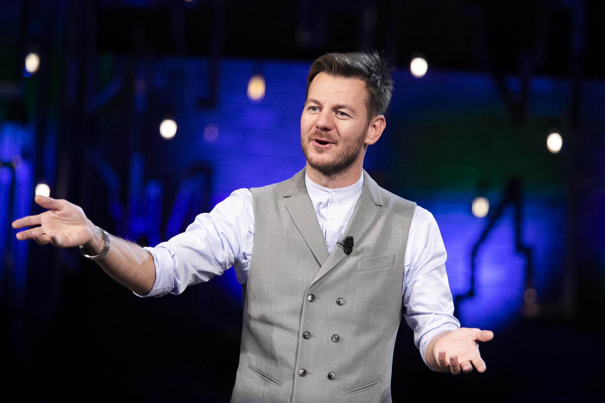 Ду ю спик инглиш? У организаторов Евровидения 2022 - проблемы из-за языкового барьера